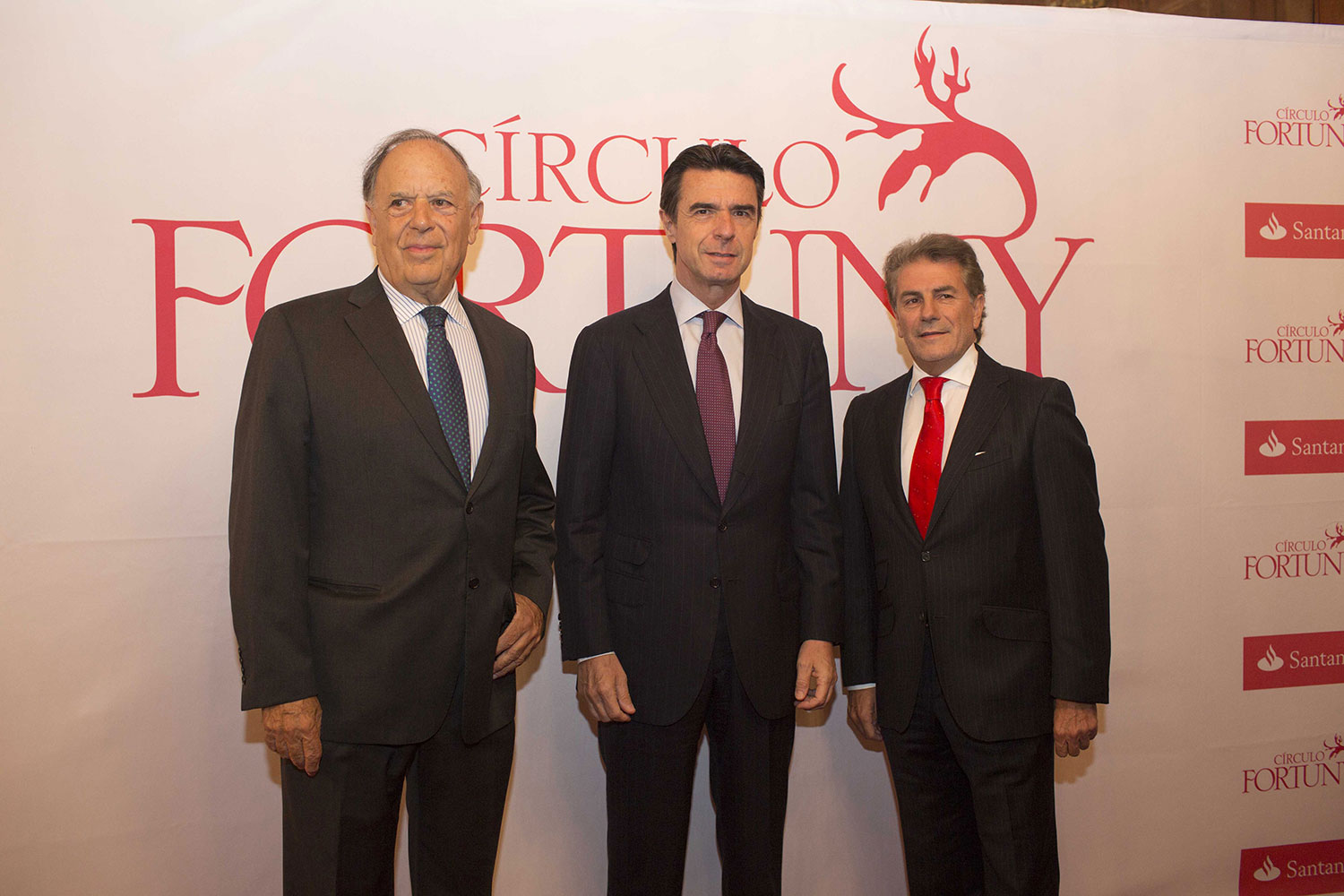 El presidente ejecutivo de Círculo Fortuny, Carlos Falco; el Ministro de Industria, José Manuel Soria y el director general de Banco Santander, Enrique García Candelas, en el IV Día Fortuny.