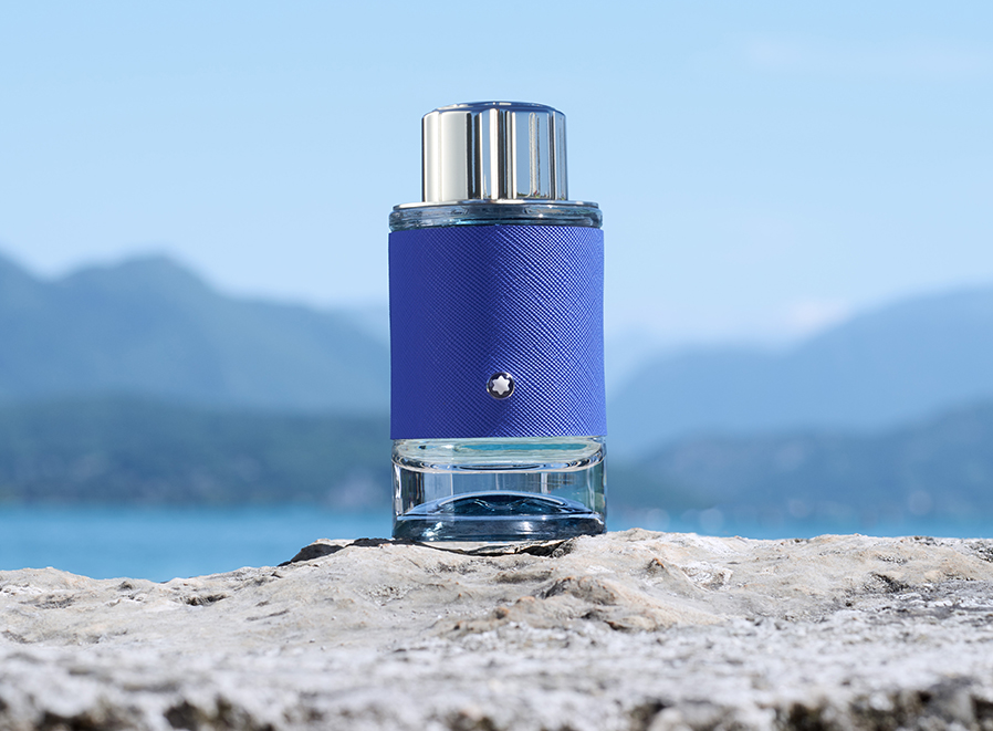 Montblanc Explorer Ultra Blue, fragancia masculina fresca e intensa